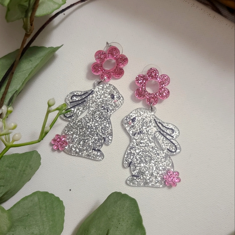 🐇 Acrylic Bunny Earrings